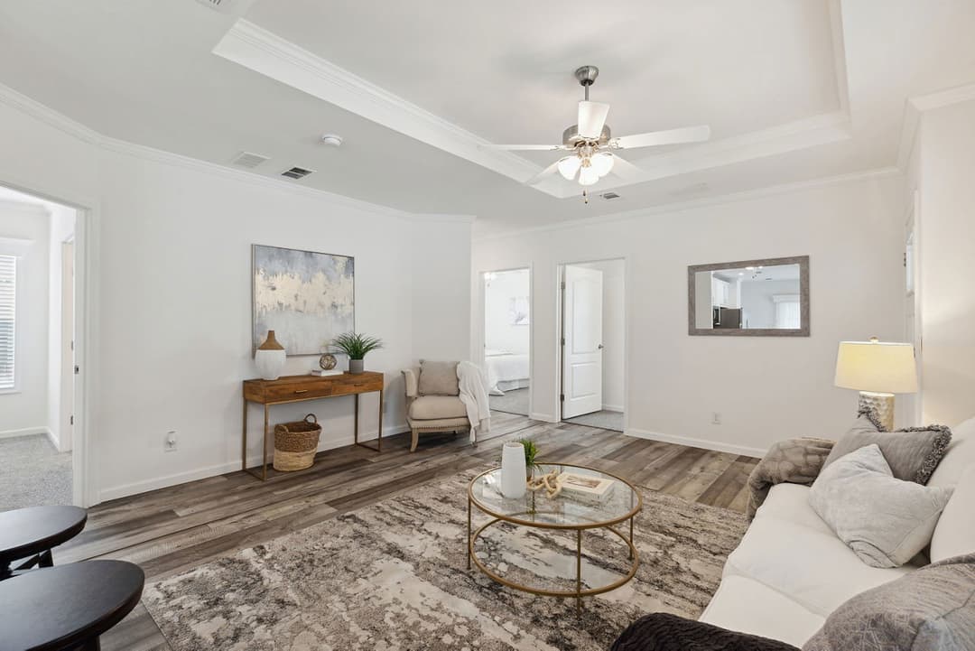 Silver springs 5029 interior home features