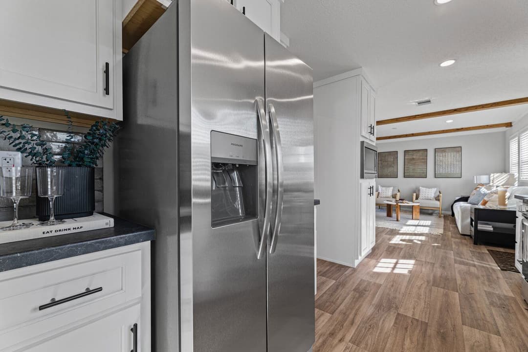 Helix 16763n kitchen home features