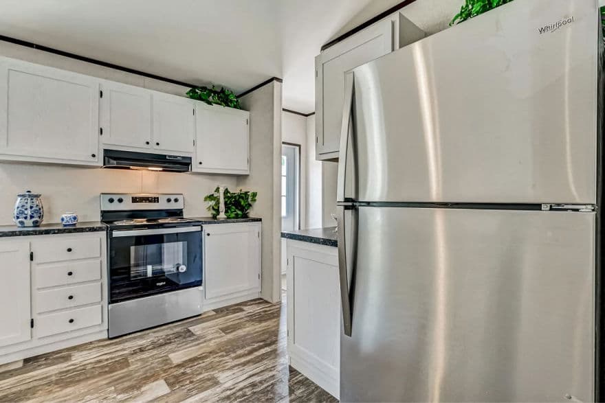 Burnett kitchen home features