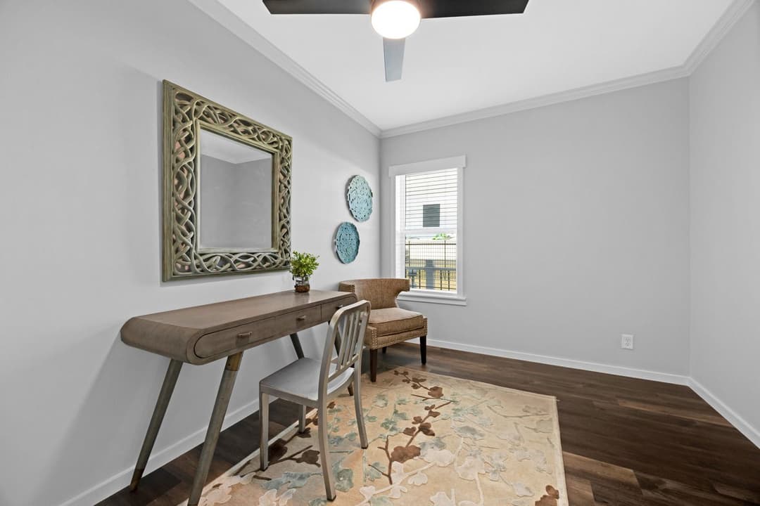 Draper 40764a interior home features