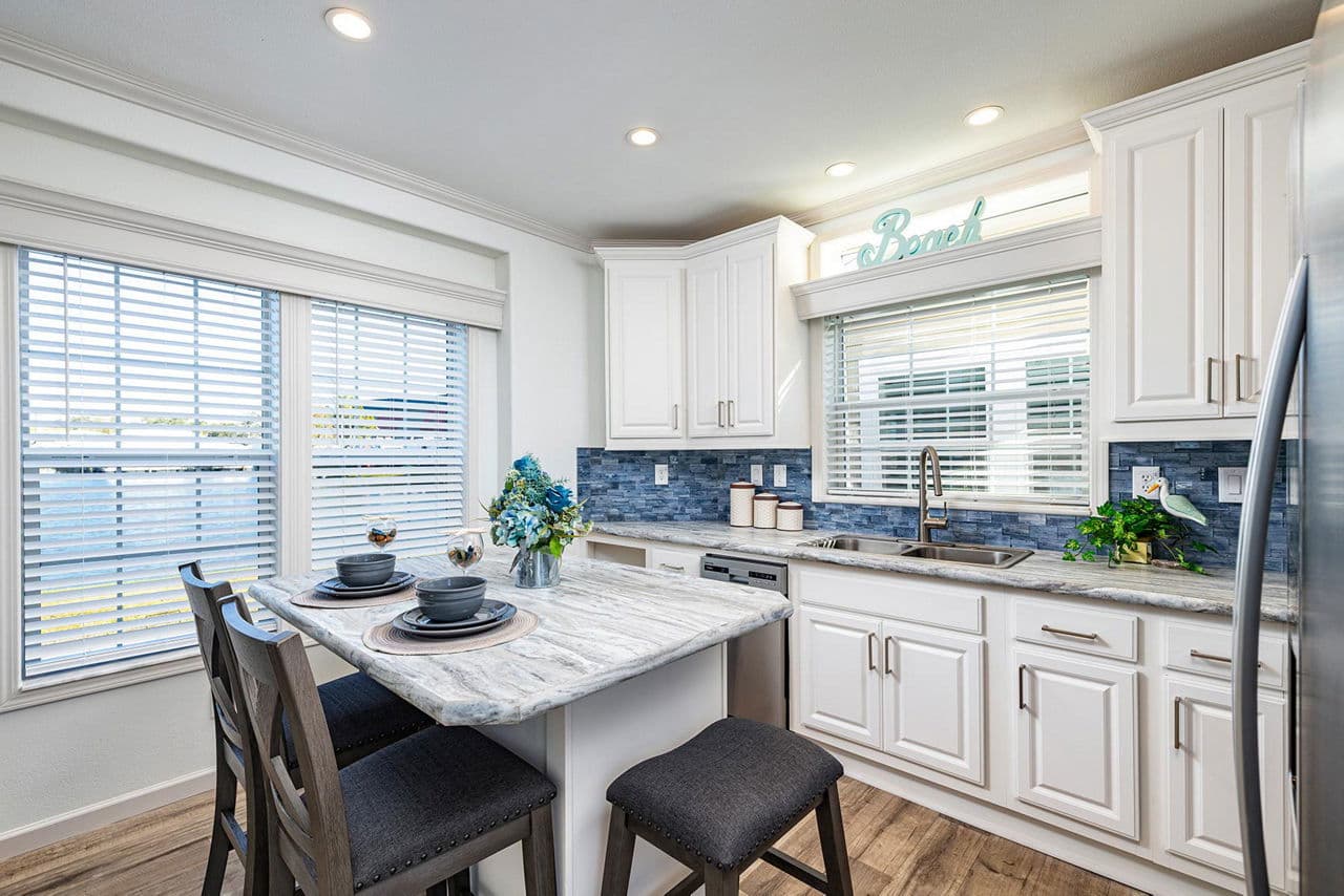 Palm bay 2641b kitchen and hero home features