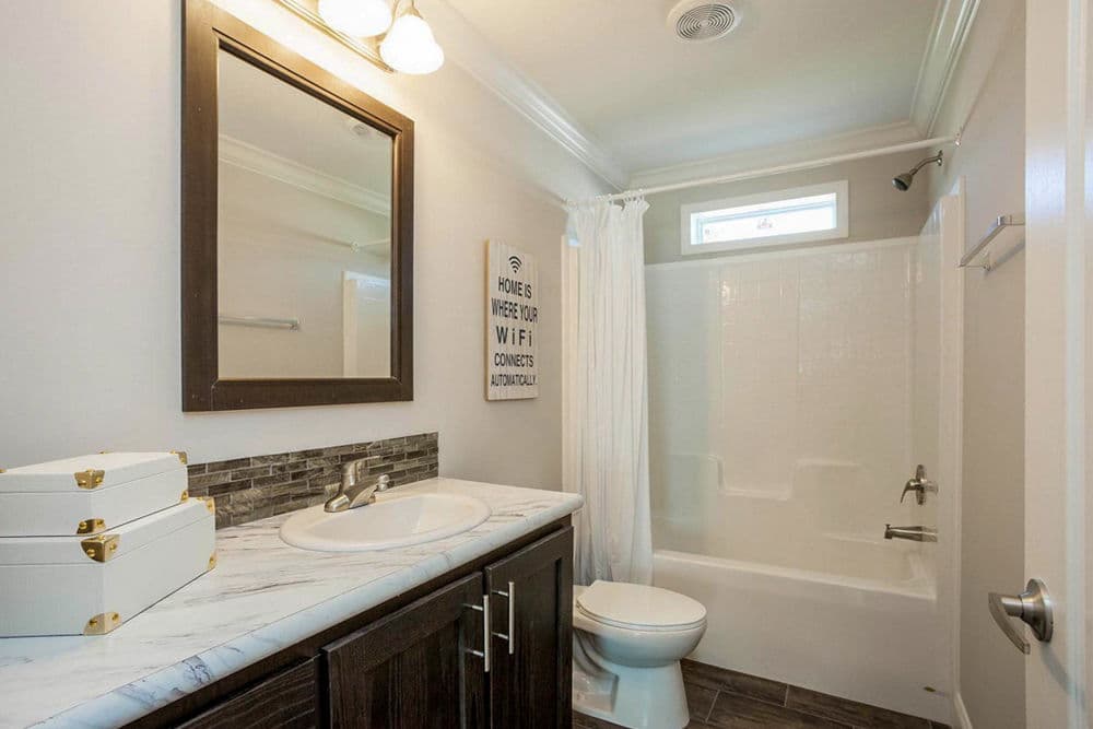 Galion bathroom home features