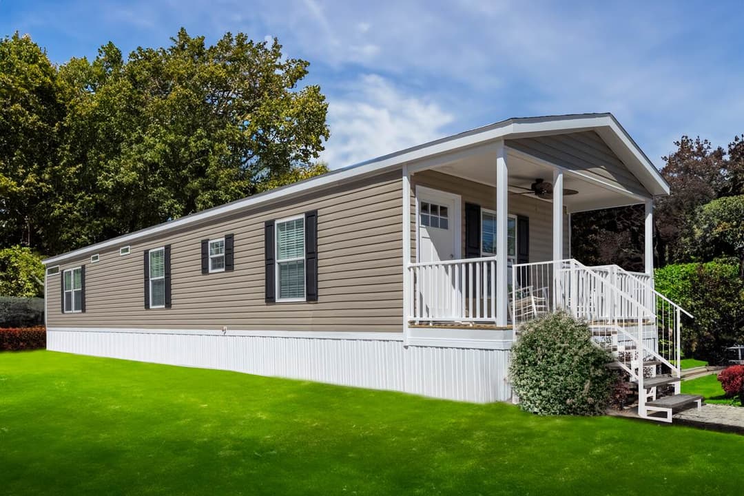 The clarke 16762c elevation and exterior home features