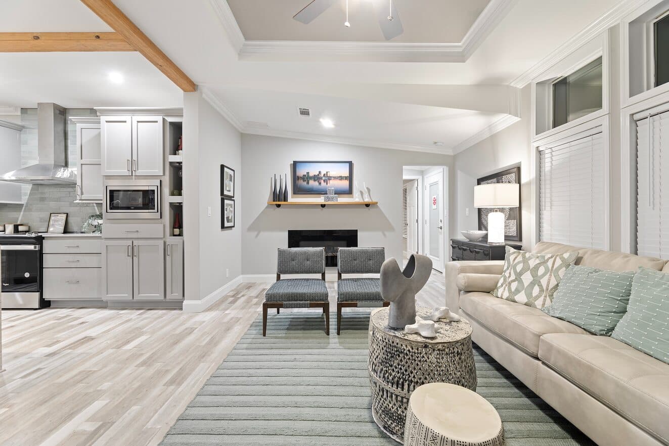 Isla ii 42484a interior home features