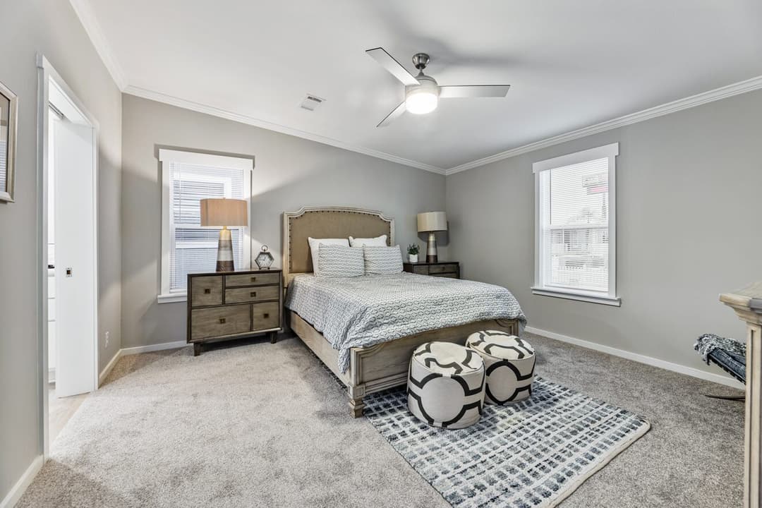 Kennedy ii 30603d bedroom home features