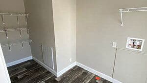 Legend 3276502 interior home features