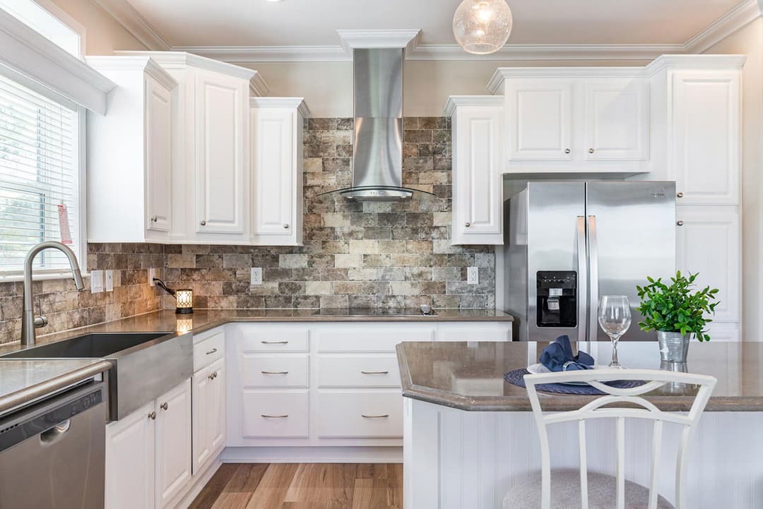 Silver springs 5035 kitchen and hero home features