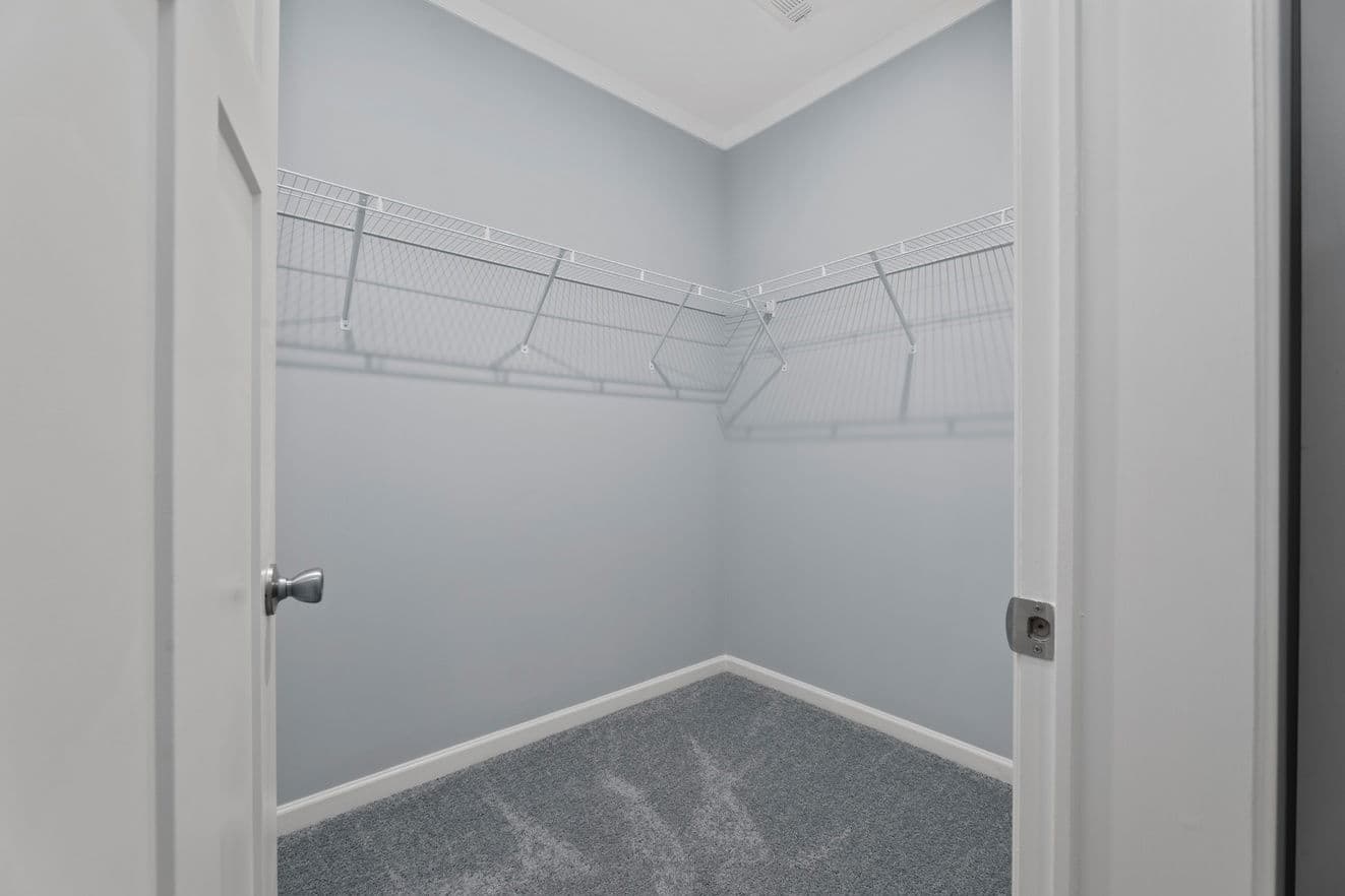 Finley 28684a interior home features