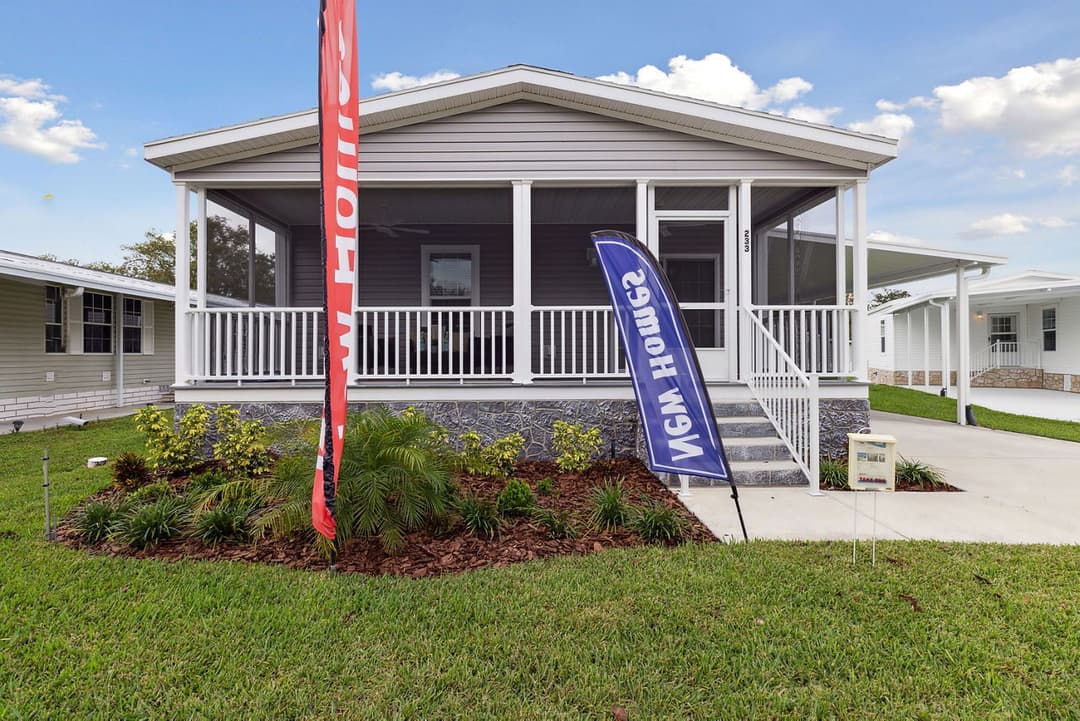 Silver springs 5029 elevation and exterior home features