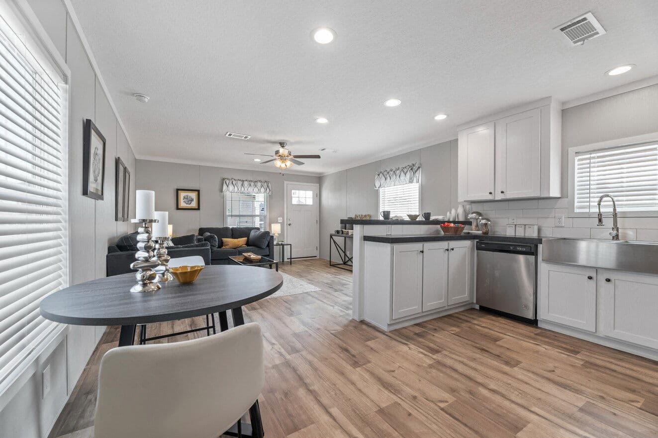 The clarke 16762c kitchen home features