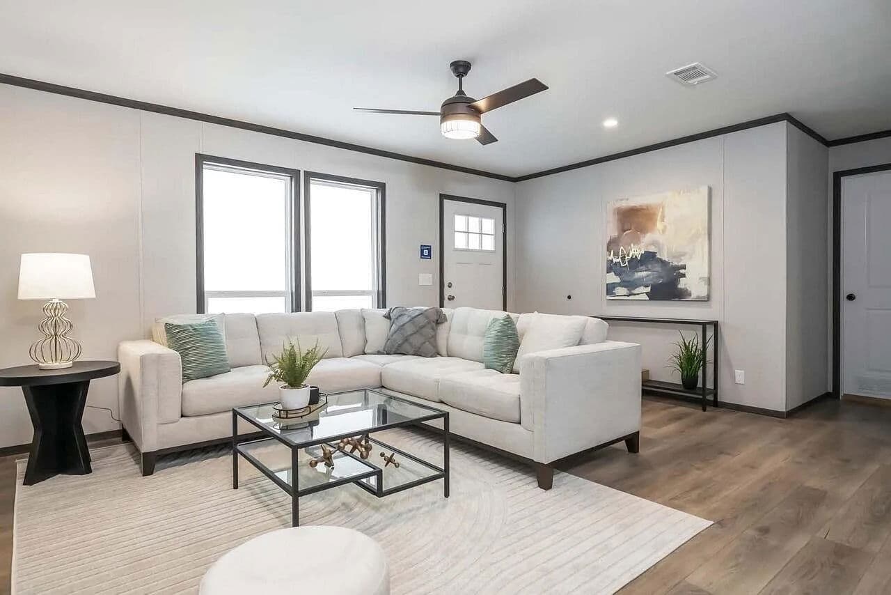 21712 nw 274th street, okeechobee, fl 34972 (available now!) on 1.25 acres of land! interior home features