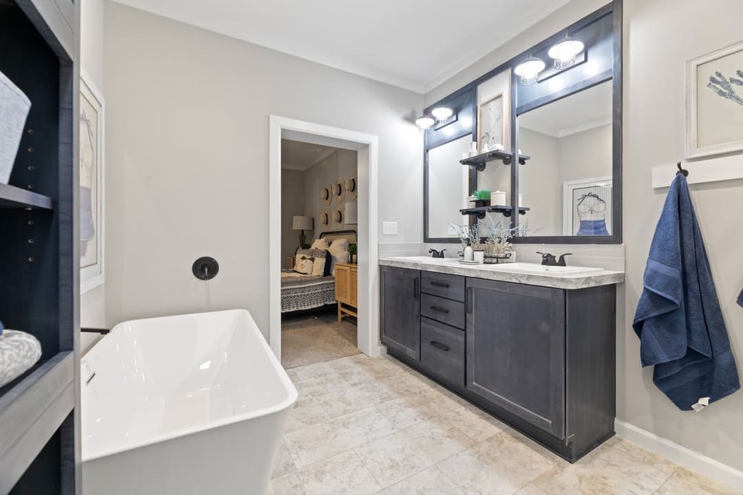 Buncic 28684b bathroom home features