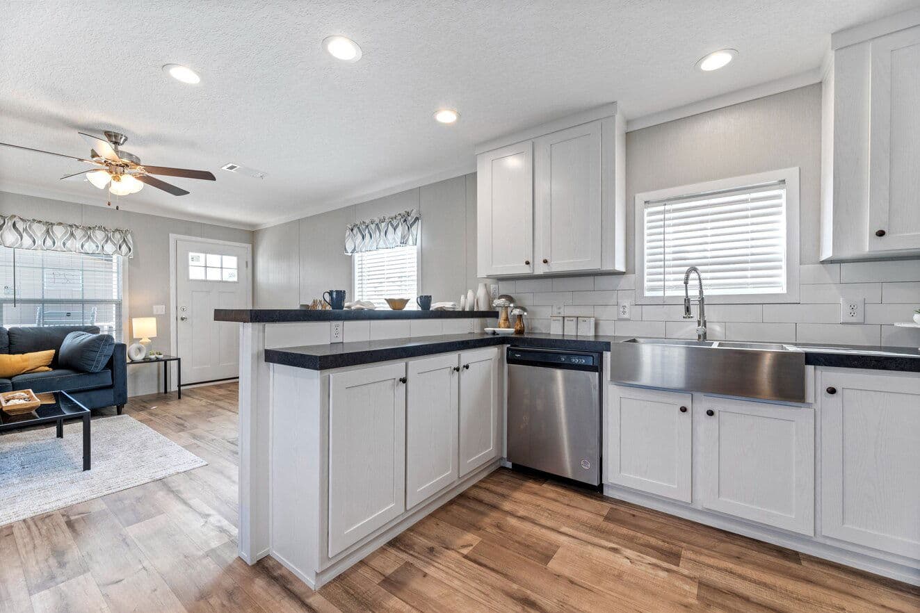 The clarke 16762c kitchen home features