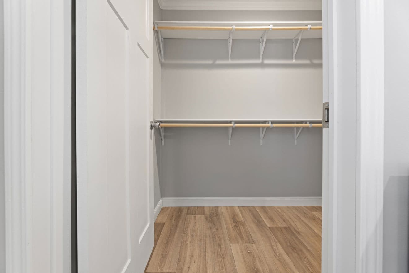 Cumberland duplex bedroom home features