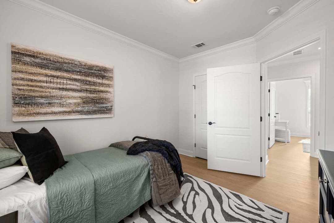 Silver springs 5355 bedroom home features