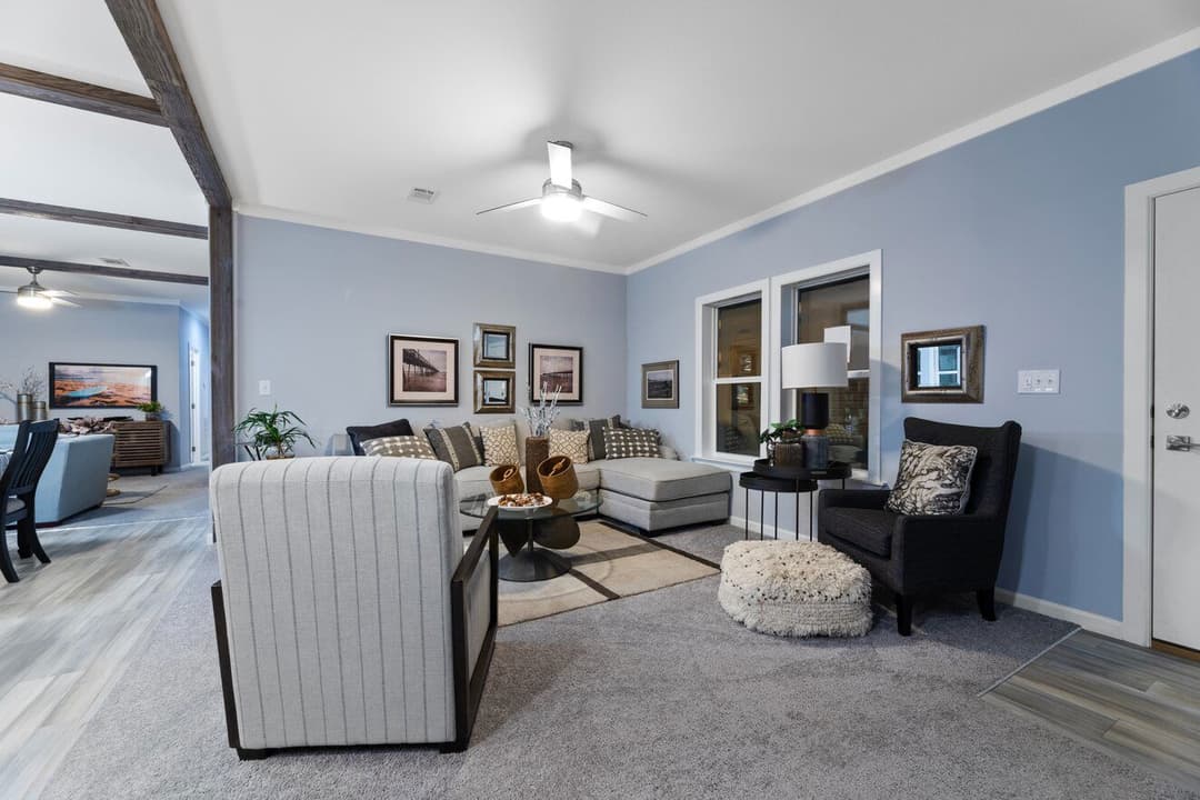 Finley 28684a interior home features