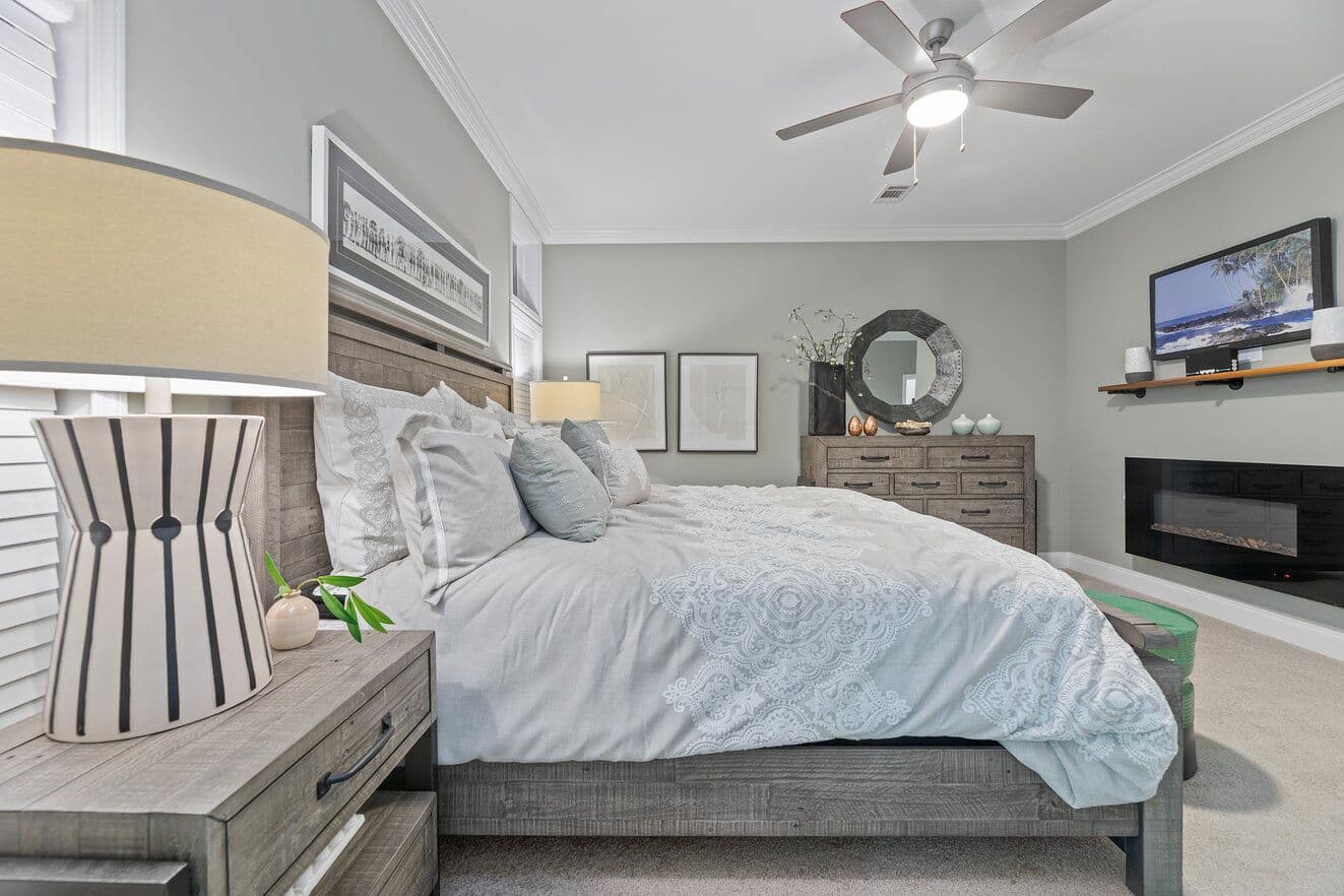 Isla ii 42484a bedroom home features