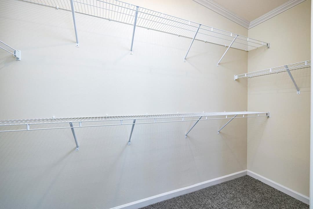 Silver springs 5361 interior home features