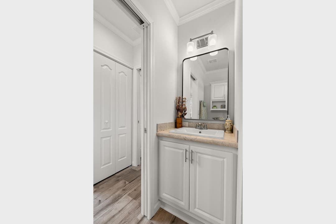 Palm bay 2622c bathroom home features