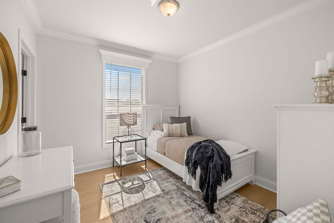 Silver springs 5355 interior home features