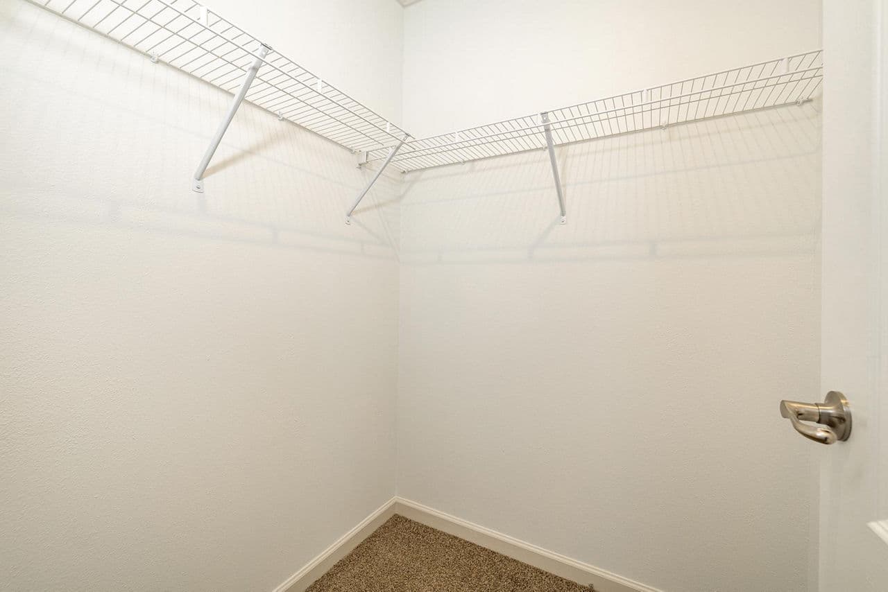 Silver springs 5360 interior home features