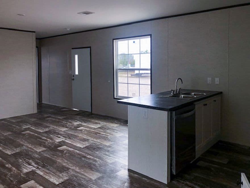 Gallman kitchen home features