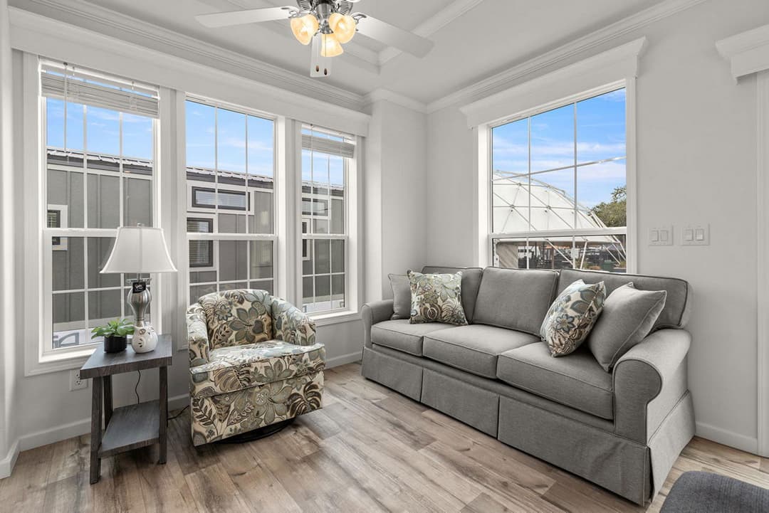 Palm bay 2622c interior home features