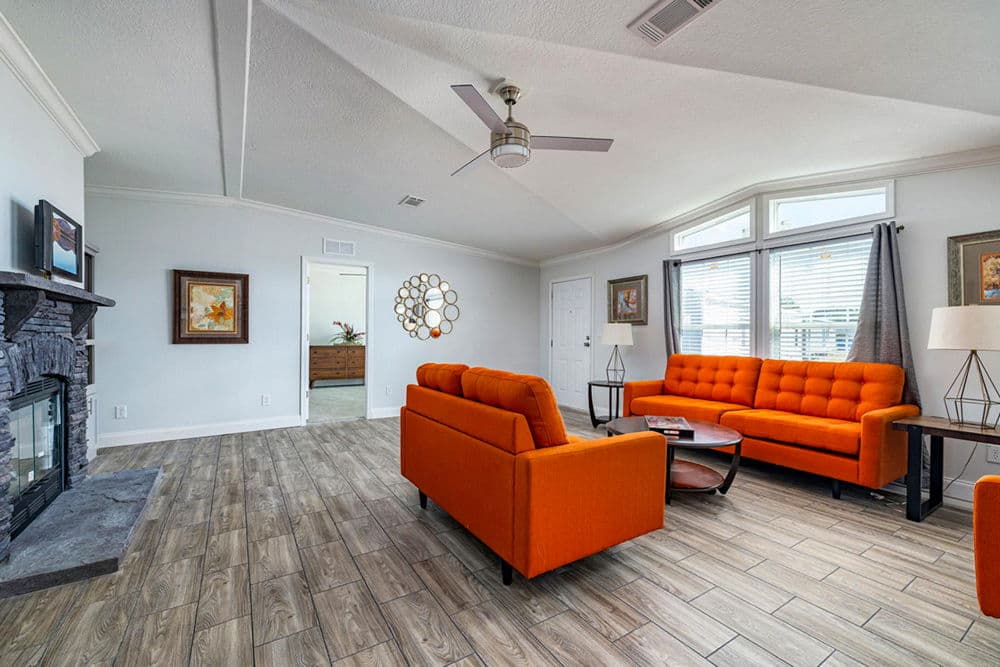 Douglas interior home features