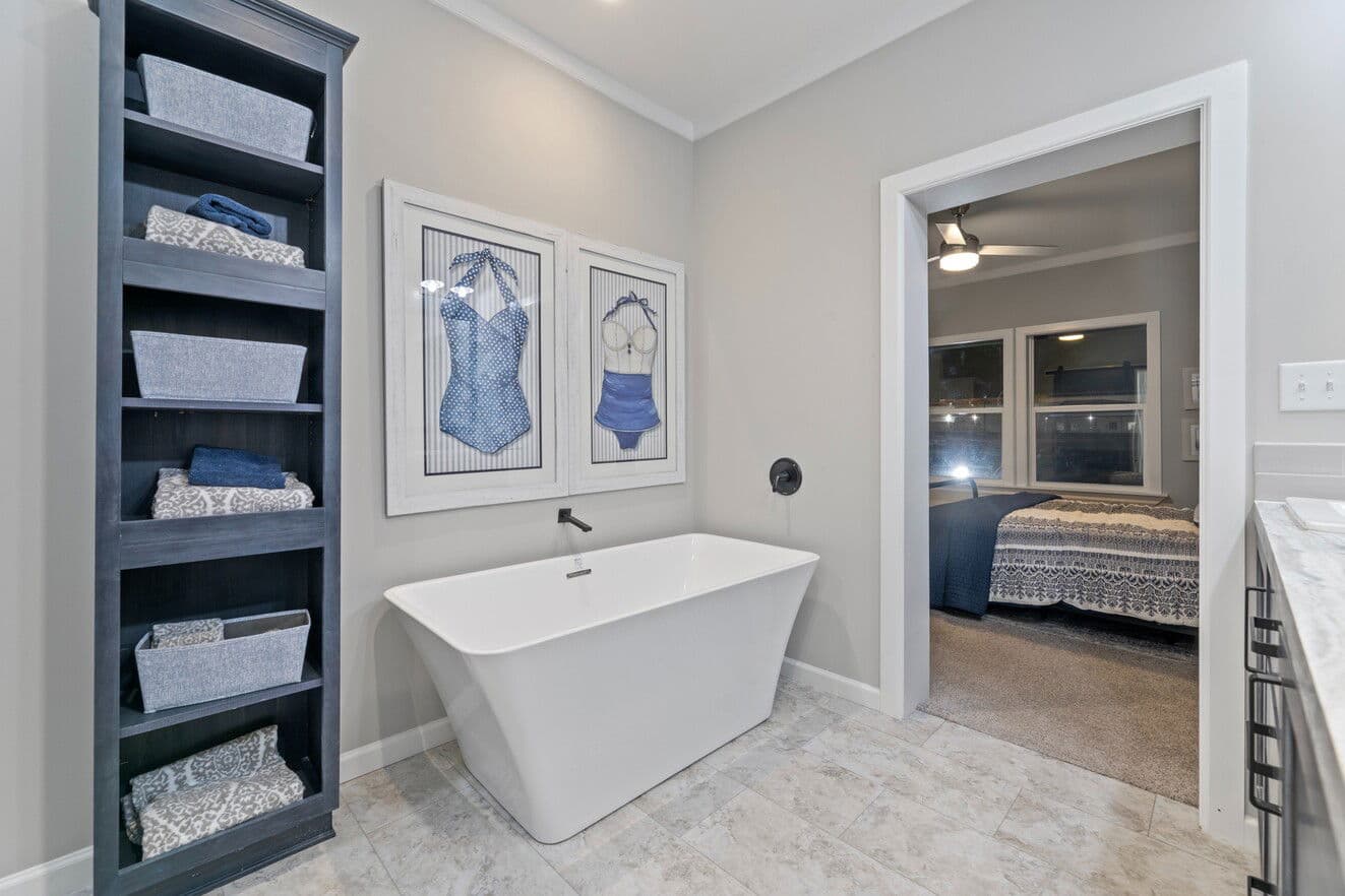 Buncic 28684b bathroom home features