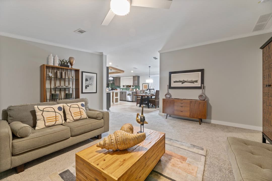 Pelican bay ii 30764b interior home features