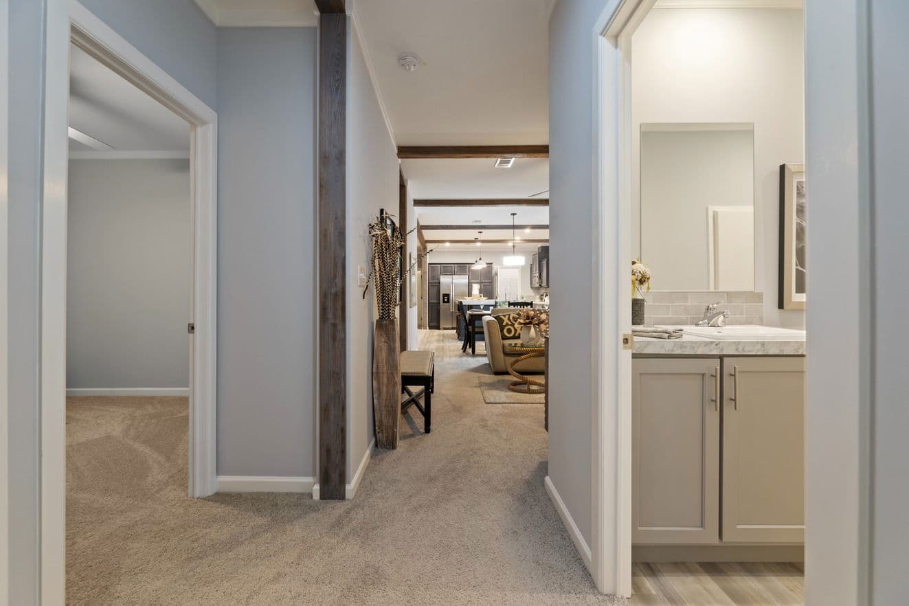 Finley 28684a interior home features