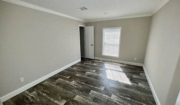 Waycross express 2856492 bedroom home features