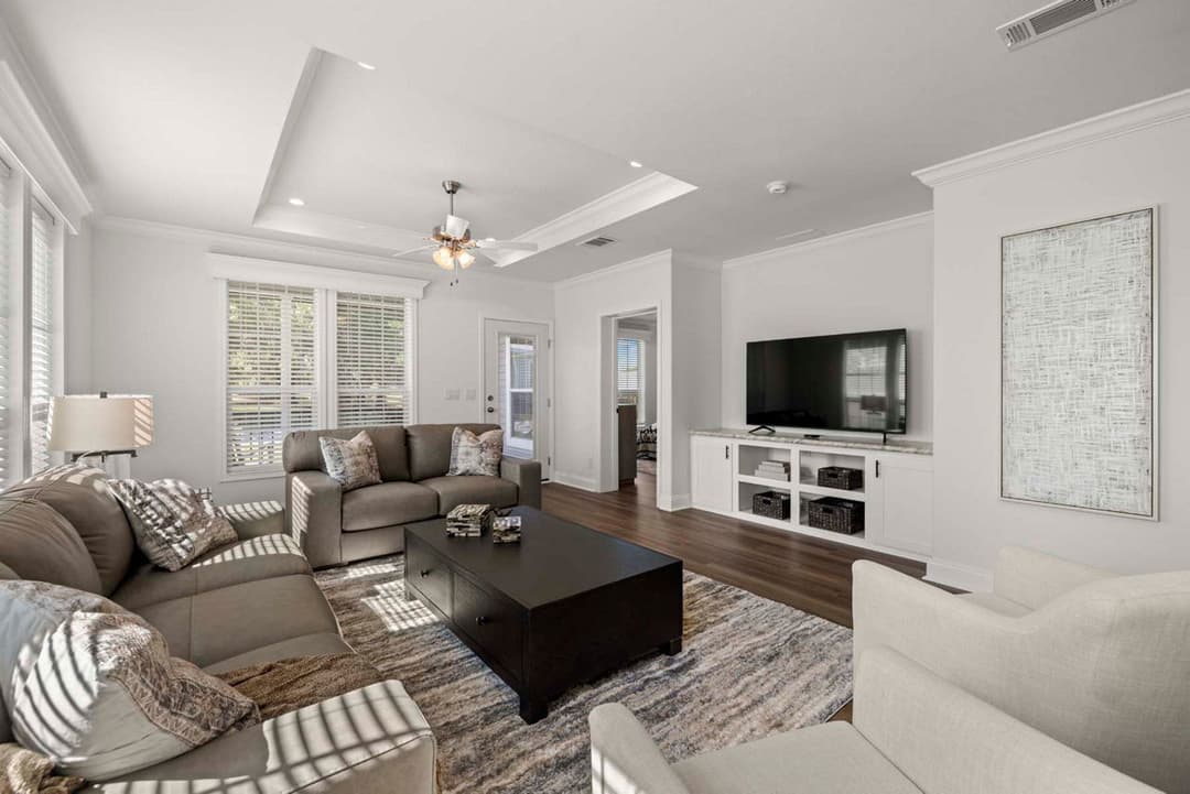 Silver springs 5320 interior home features