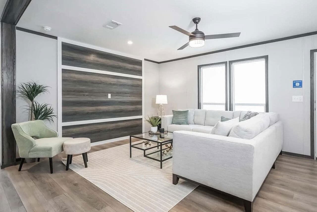 21712 nw 274th street, okeechobee, fl 34972 (available now!) on 1.25 acres of land! interior home features