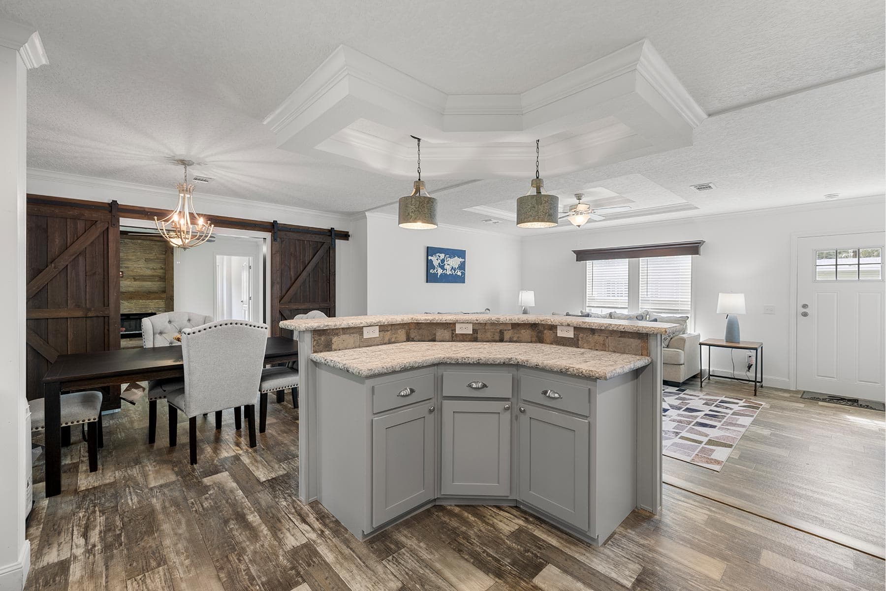 Freedom kitchen home features